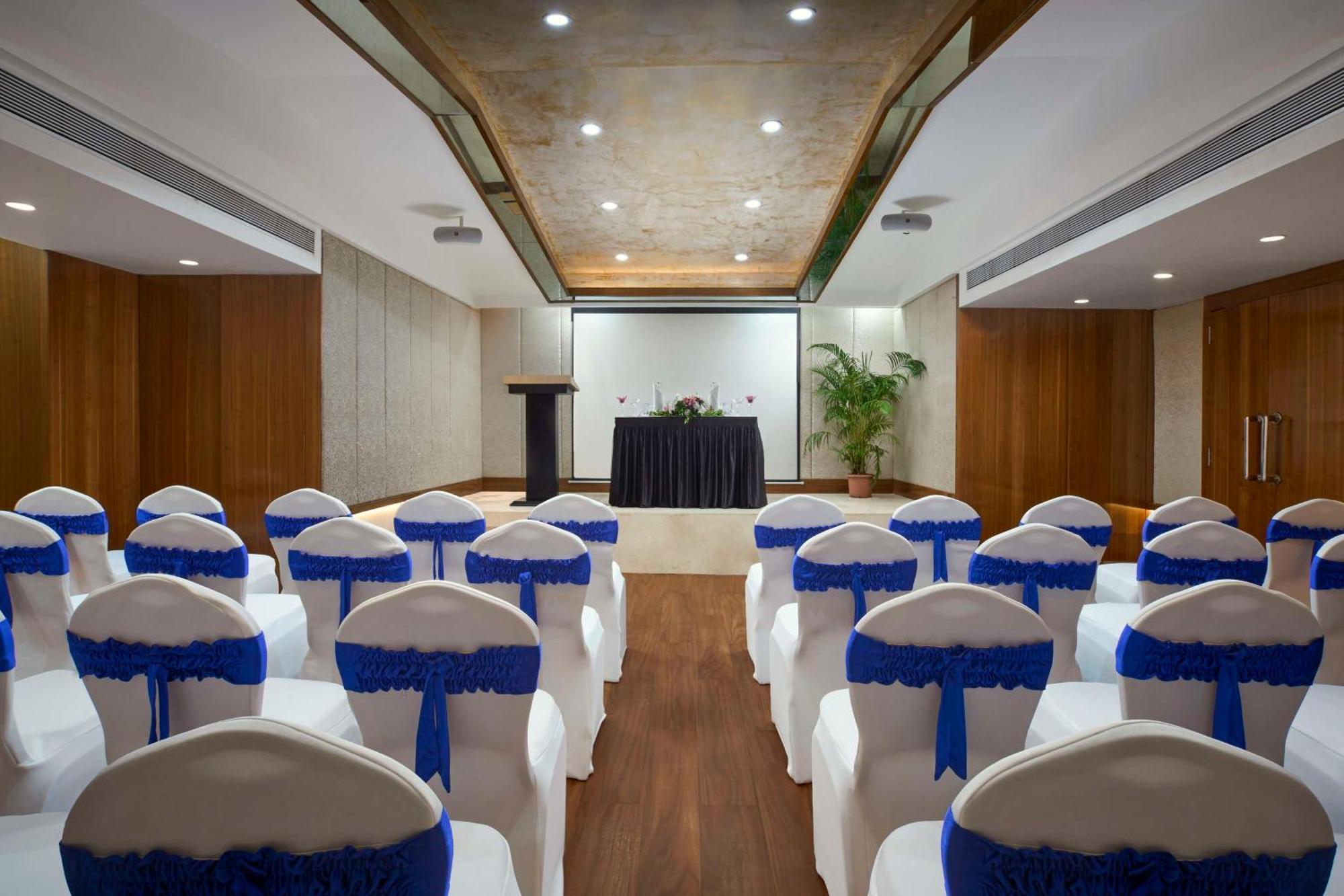 Park Inn By Radisson Goa แคนโดลิม ภายนอก รูปภาพ